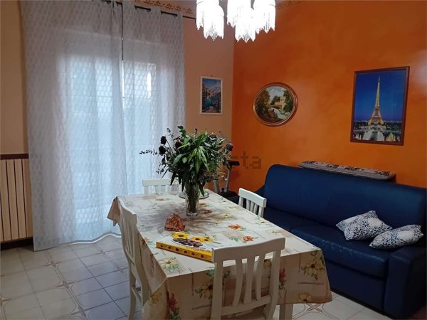 appartamento in vendita a Noicattaro