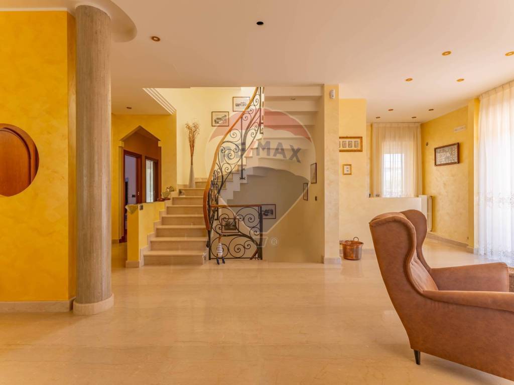 casa indipendente in vendita a Noicattaro in zona Scizzo
