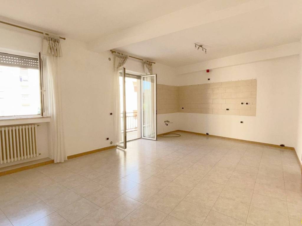 appartamento in vendita a Noicattaro