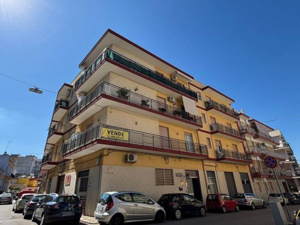 appartamento in vendita a Noicattaro