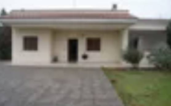 casa indipendente in vendita a Noicattaro in zona Scizzo
