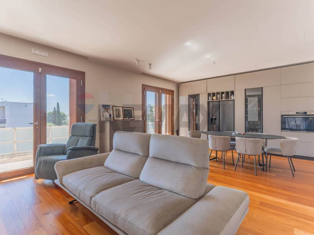 appartamento in vendita a Noicattaro in zona Parchitello