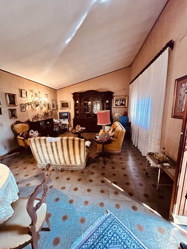 casa indipendente in vendita a Noicattaro