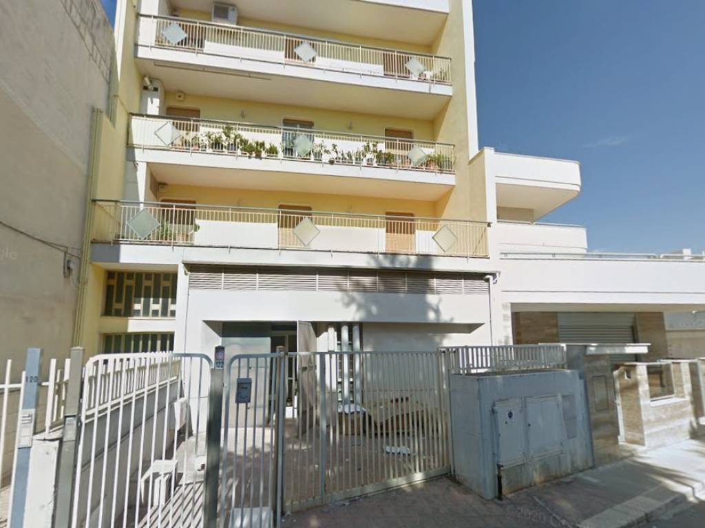 negozio in vendita a Noicattaro