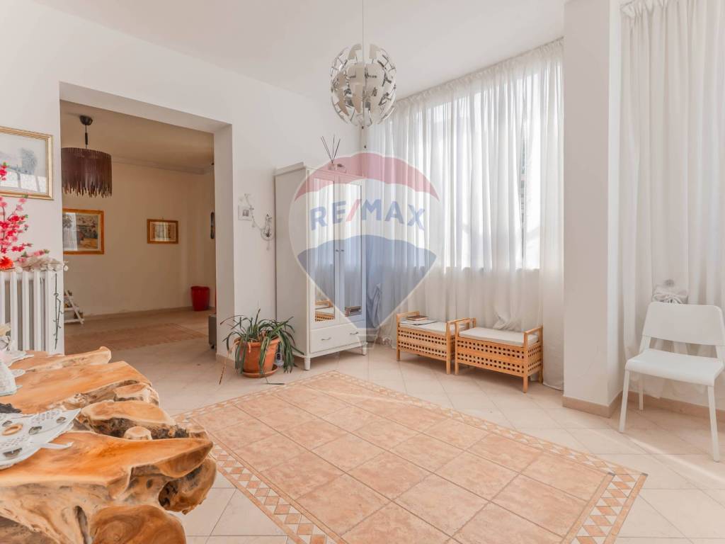 casa indipendente in vendita a Noicattaro in zona Scizzo