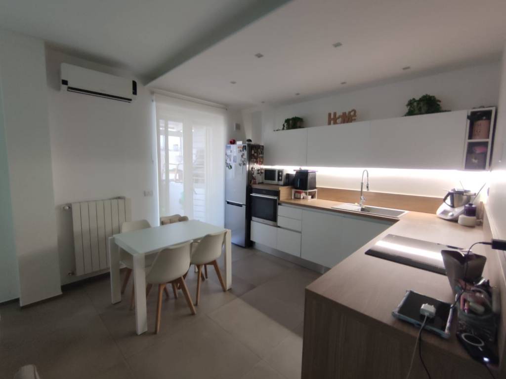 casa indipendente in vendita a Noicattaro