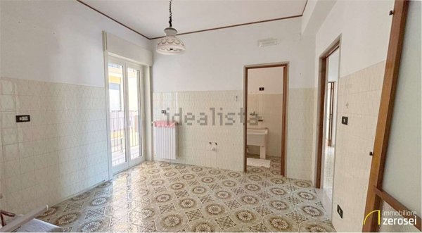 appartamento in vendita a Noicattaro