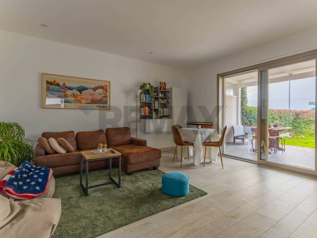 casa indipendente in vendita a Noicattaro in zona Parchitello