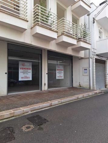 negozio in vendita a Noicattaro