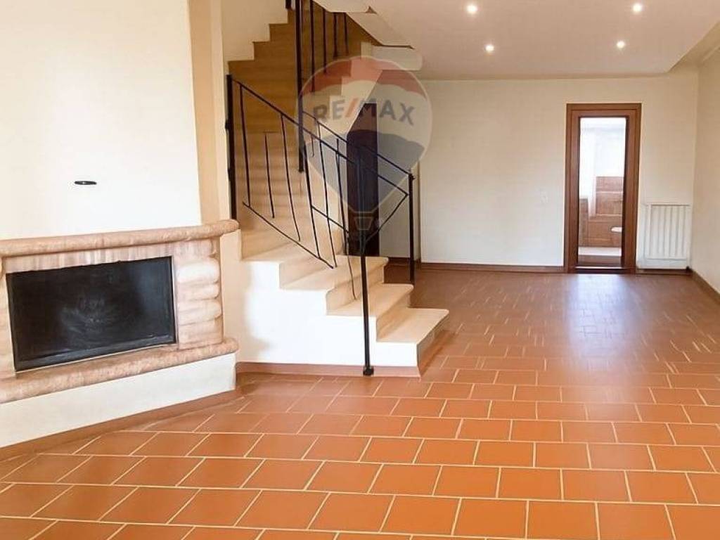 casa indipendente in vendita a Noicattaro in zona Parchitello