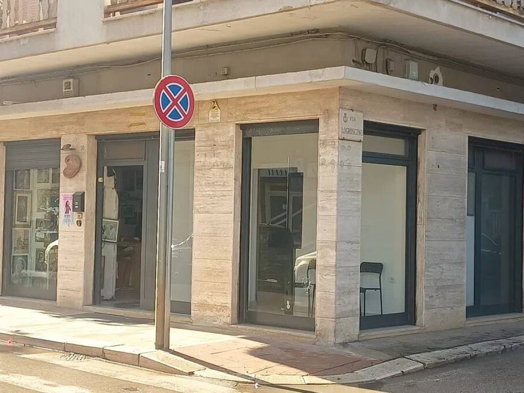 negozio in vendita a Noicattaro