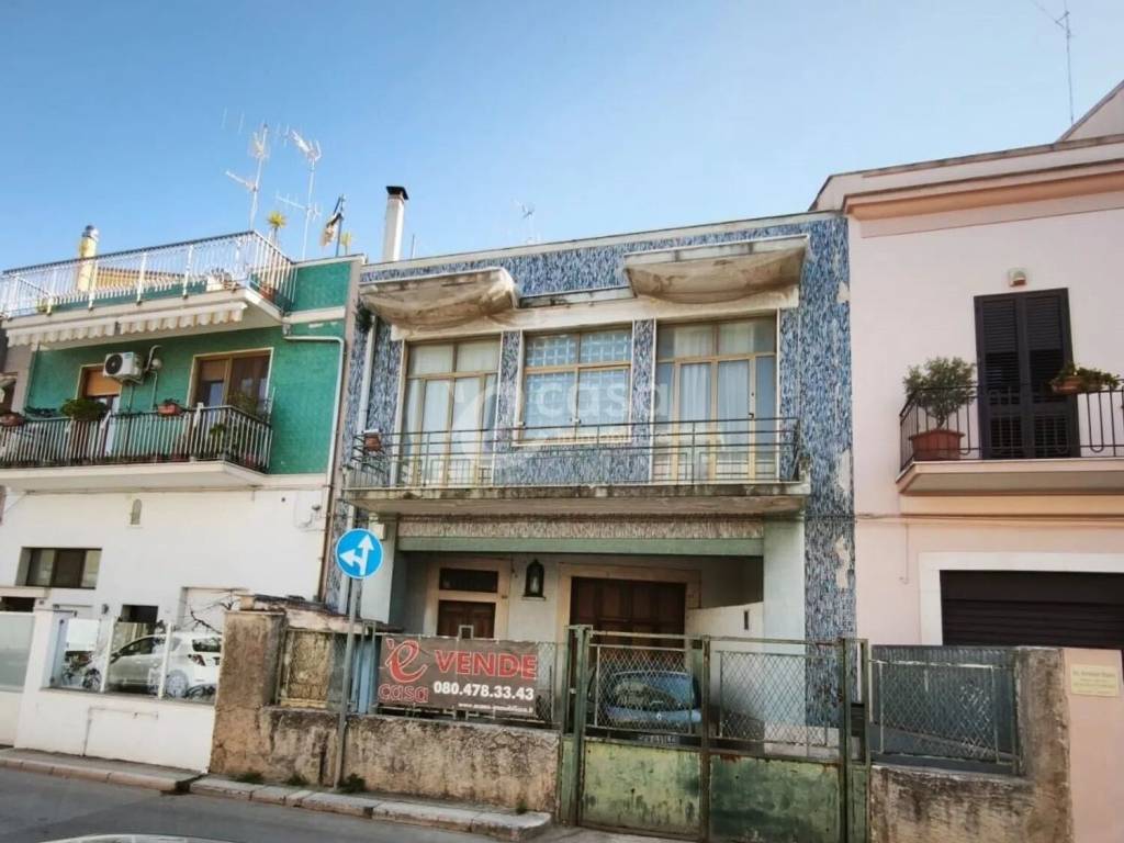 casa indipendente in vendita a Noicattaro