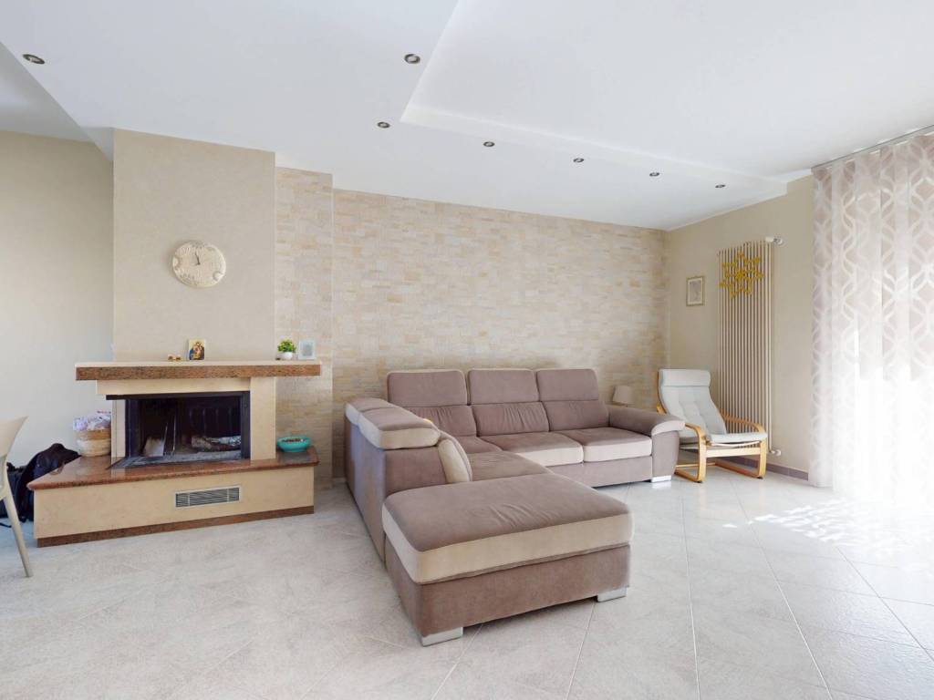 appartamento in vendita a Noicattaro