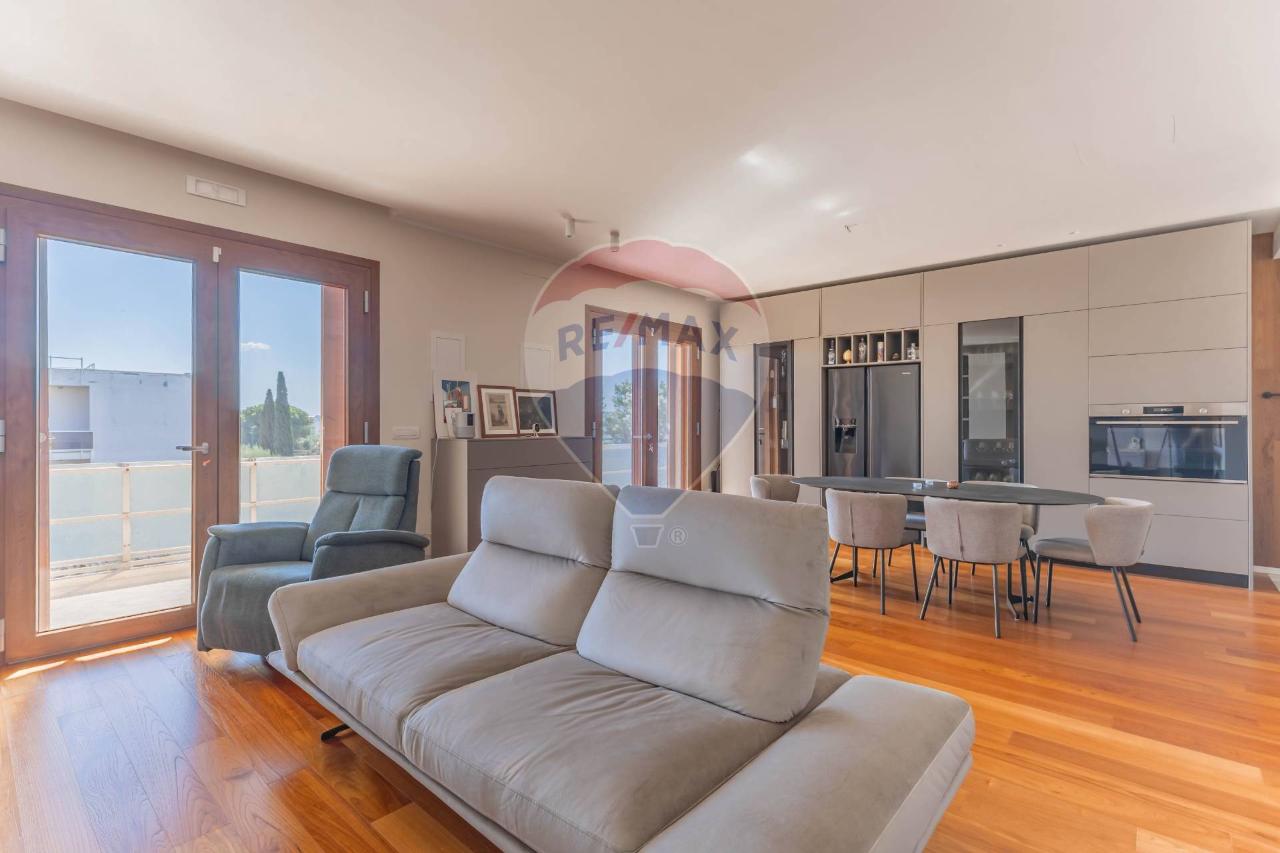 appartamento in vendita a Noicattaro in zona Parchitello