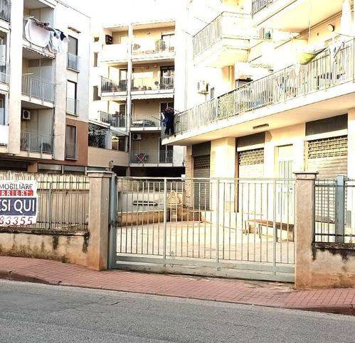 negozio in vendita a Noicattaro