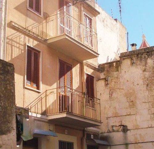 casa indipendente in vendita a Noicattaro