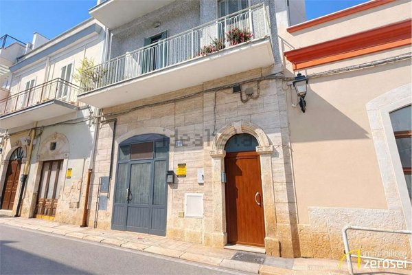 casa indipendente in vendita a Noicattaro