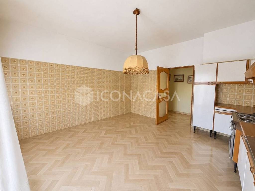 appartamento in vendita a Noicattaro