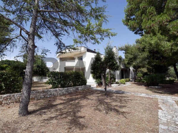 casa indipendente in vendita a Noicattaro