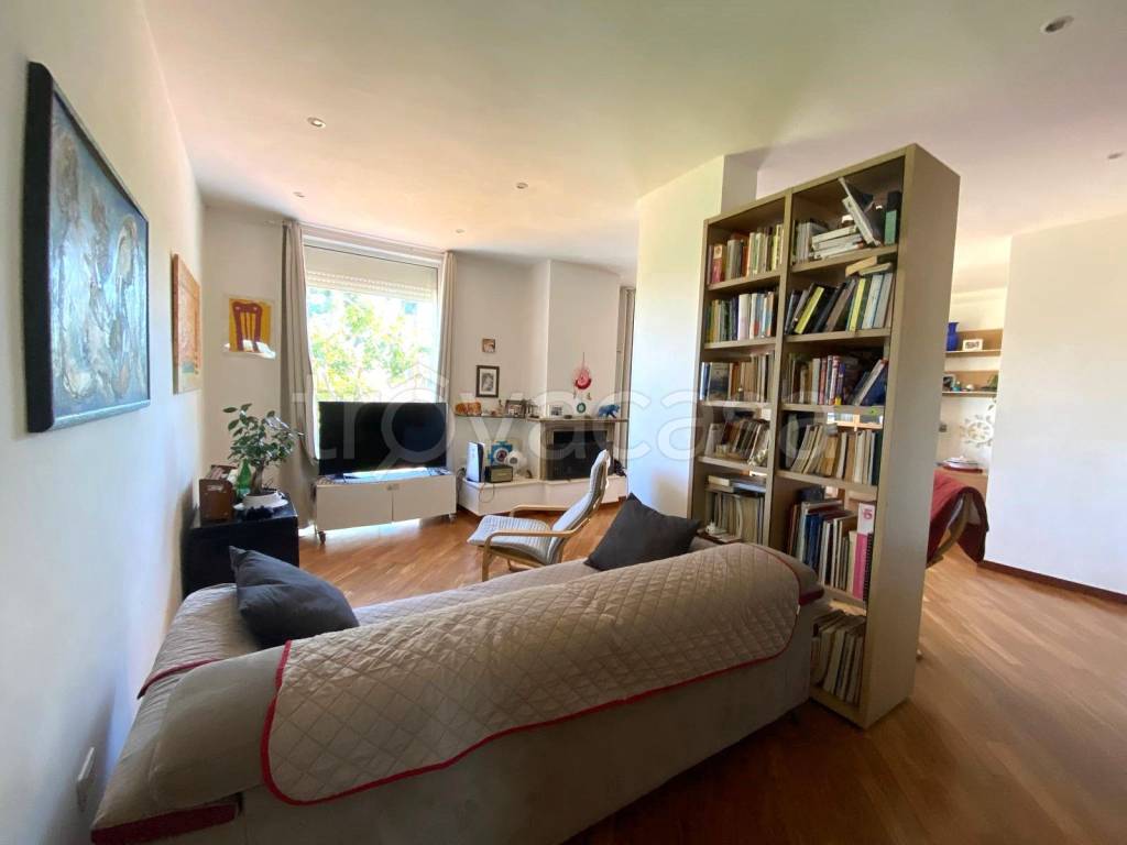 casa indipendente in vendita a Noicattaro in zona Parchitello