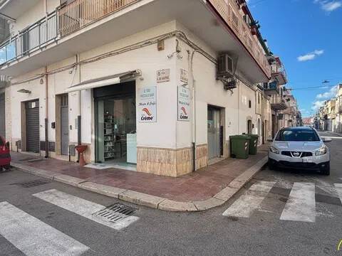 negozio in vendita a Noicattaro