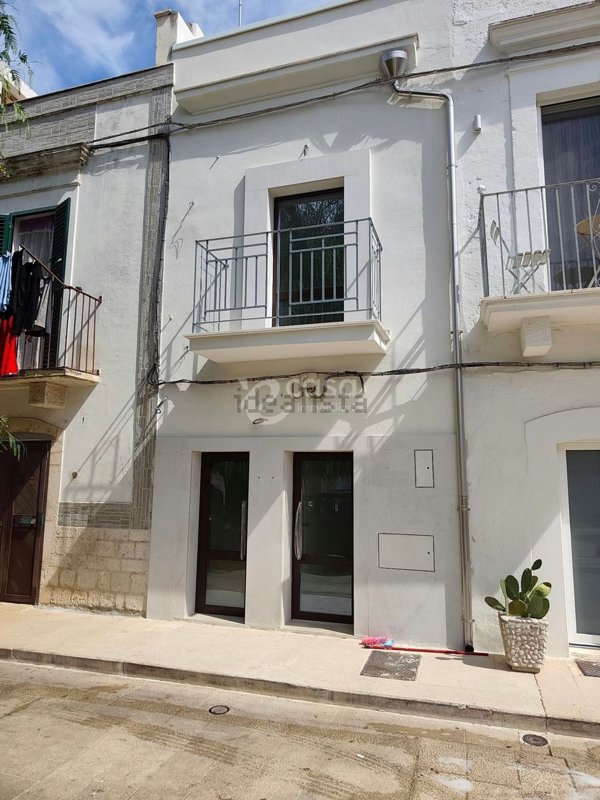 casa indipendente in vendita a Noicattaro