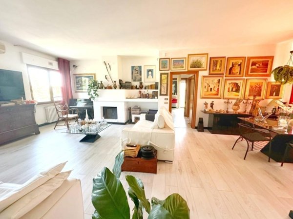 casa indipendente in vendita a Palo del Colle