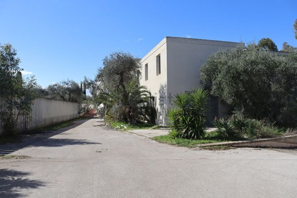 capannone in vendita a Palo del Colle