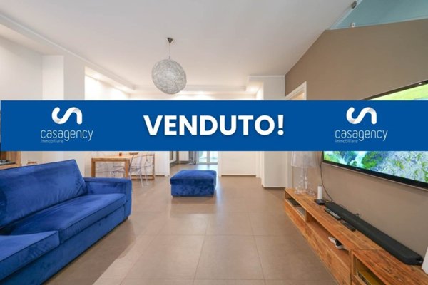 casa indipendente in vendita a Palo del Colle in zona Auricarro