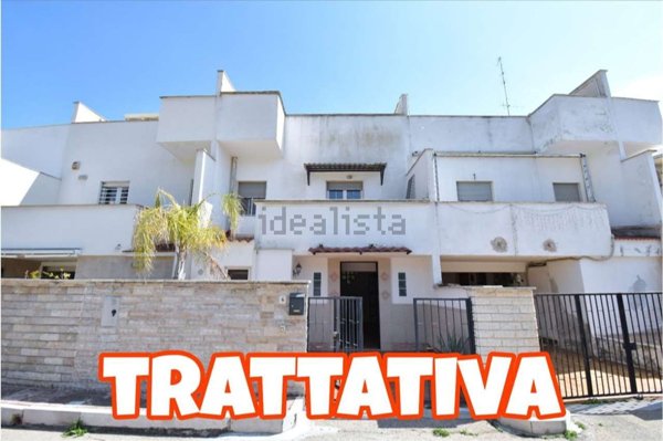 casa indipendente in vendita a Palo del Colle in zona Auricarro