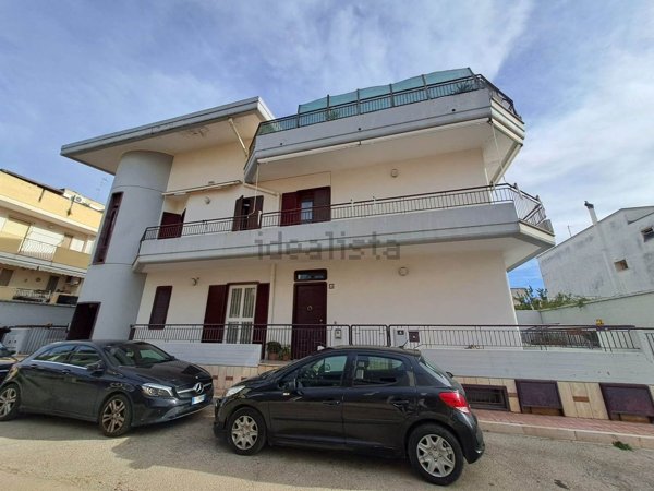 casa indipendente in vendita a Palo del Colle