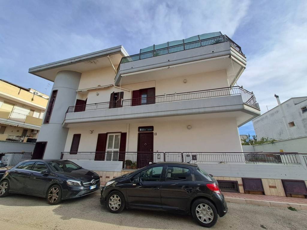 casa indipendente in vendita a Palo del Colle