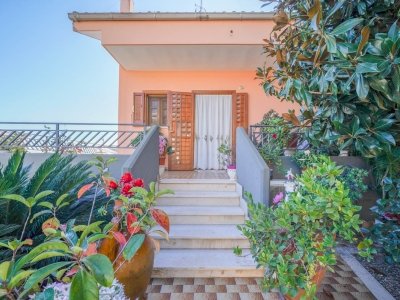 casa indipendente in vendita a Palo del Colle