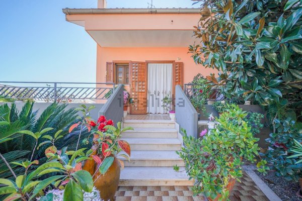 casa indipendente in vendita a Palo del Colle