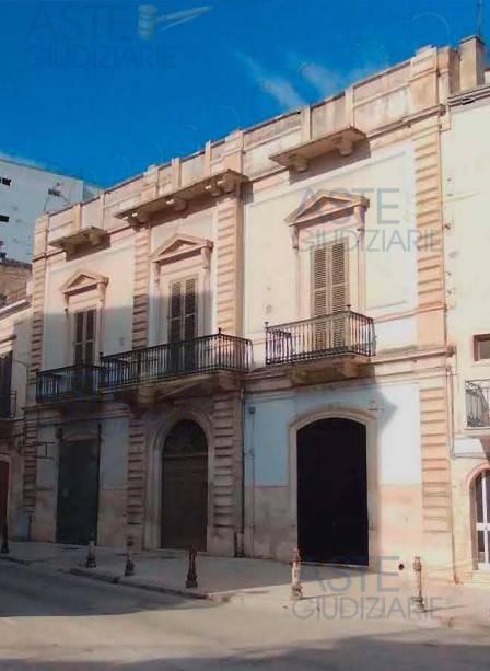 intera palazzina in vendita a Palo del Colle