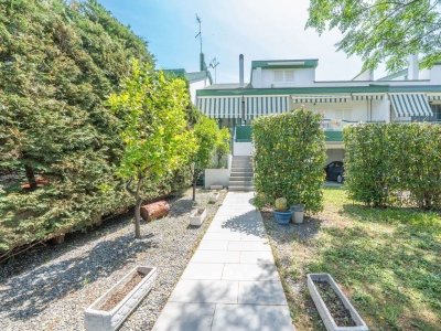 casa indipendente in vendita a Palo del Colle in zona Auricarro