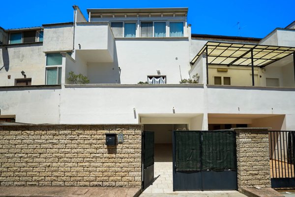 casa indipendente in vendita a Palo del Colle