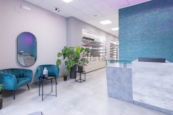 locale commerciale in vendita a Palo del Colle