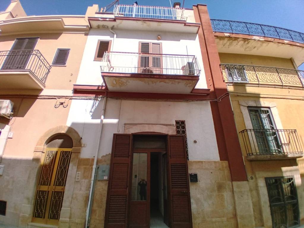 casa indipendente in vendita a Palo del Colle