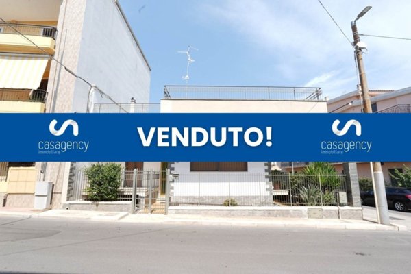 casa indipendente in vendita a Palo del Colle