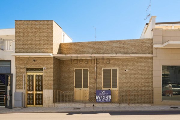 casa indipendente in vendita a Palo del Colle