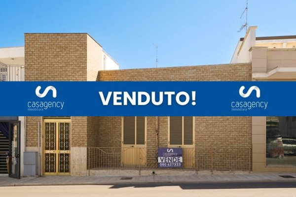 casa indipendente in vendita a Palo del Colle