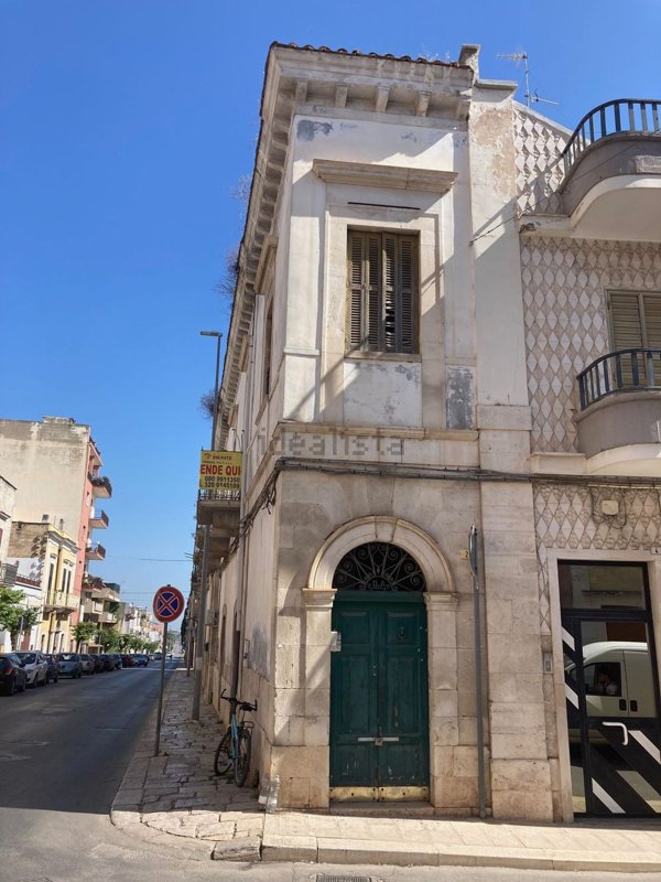 casa indipendente in vendita a Palo del Colle