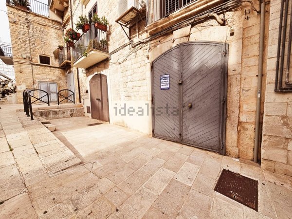 locale commerciale in vendita a Palo del Colle