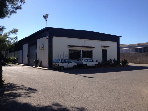 capannone in vendita a Palo del Colle