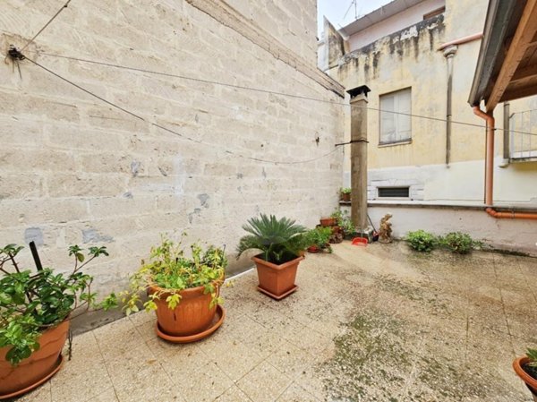 casa indipendente in vendita a Palo del Colle