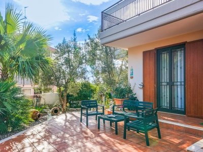 casa indipendente in vendita a Palo del Colle in zona Auricarro