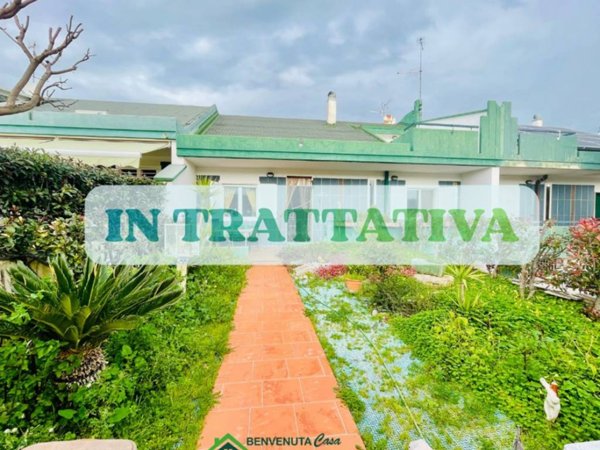 casa indipendente in vendita a Palo del Colle in zona Auricarro