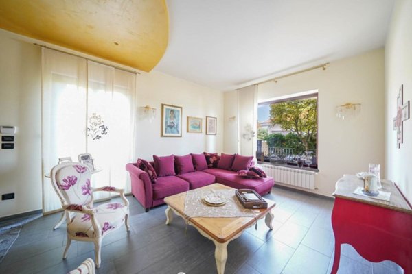 casa indipendente in vendita a Palo del Colle in zona Auricarro