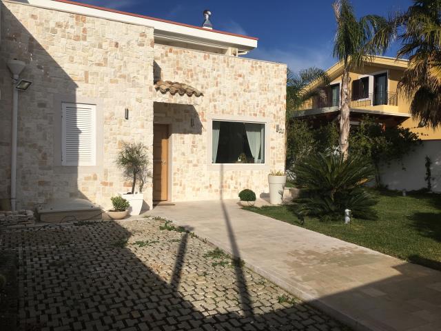 casa indipendente in vendita a Palo del Colle